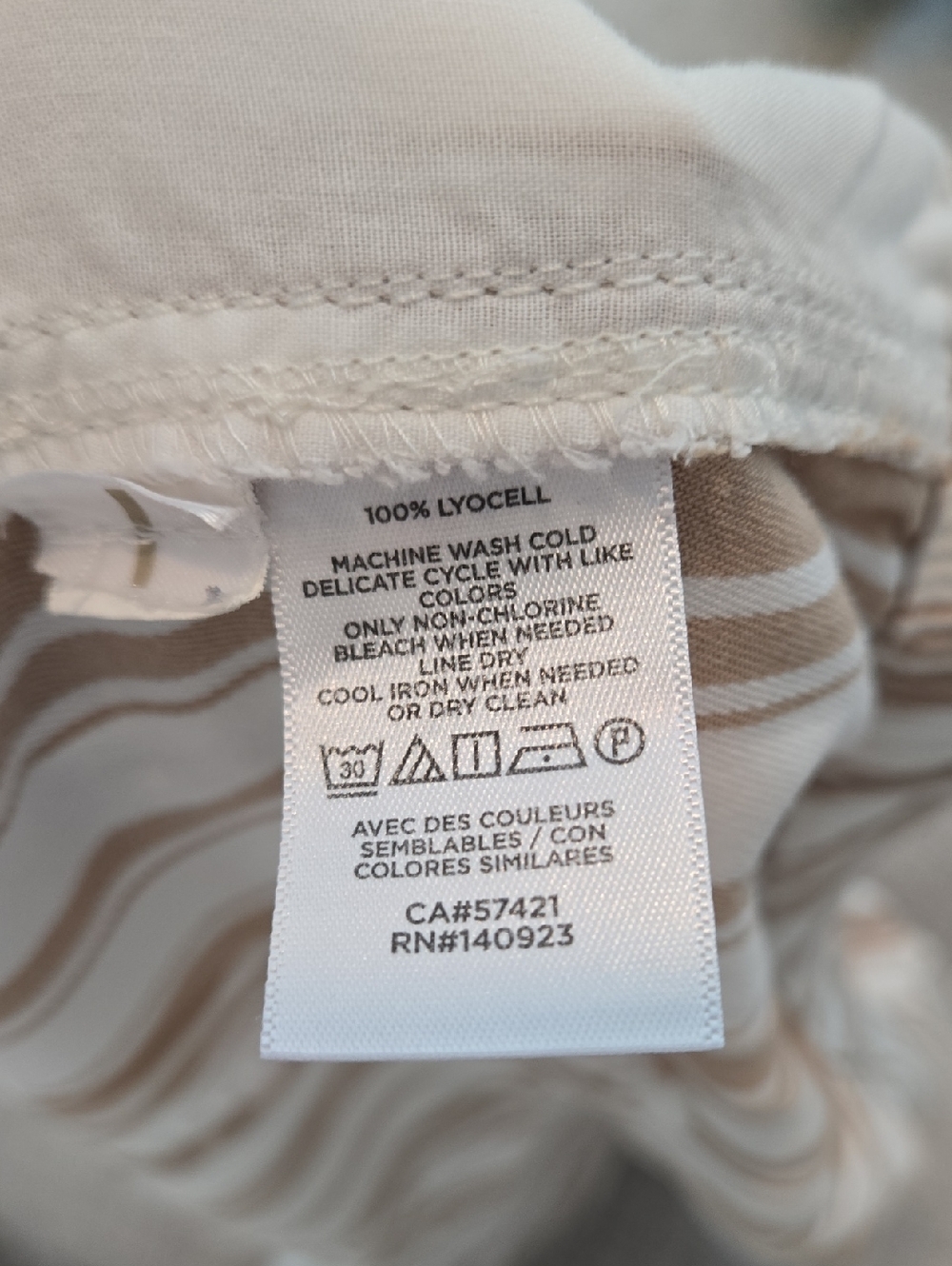 LOFT Cream and Tan Striped Pull-on Shorts - Picture 9 of 9
